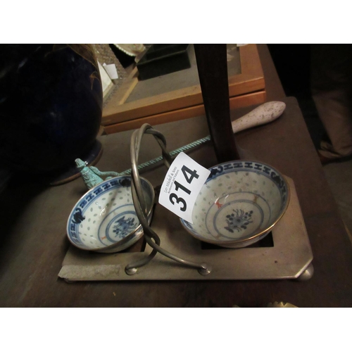 314 - Pair of Chinese Bowls. (4