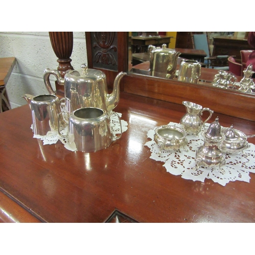 335 - Large quantity of silver plated ware.