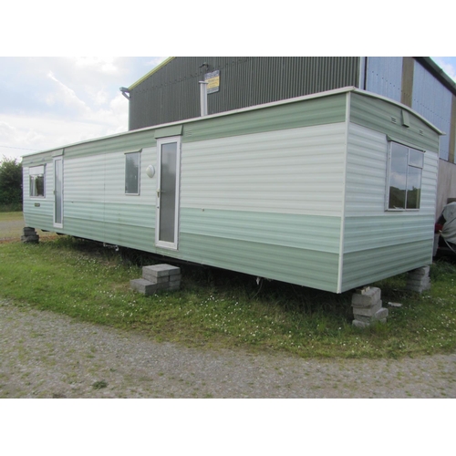 437 - Atlas Applause 34' Two bedroom Mobile Home in great condition.