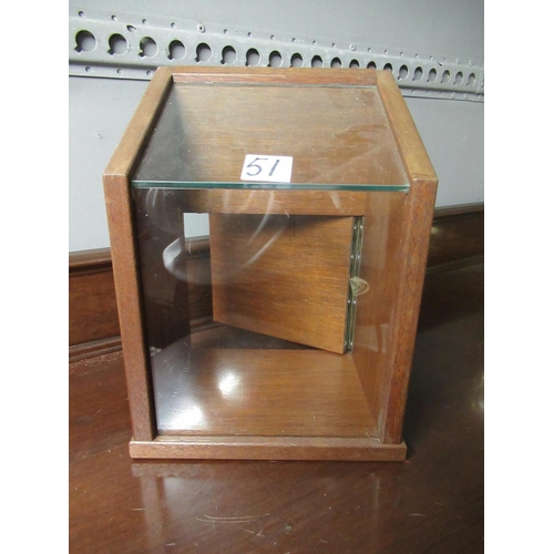 Lot 51        