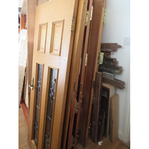 250 - 10 Interior doors