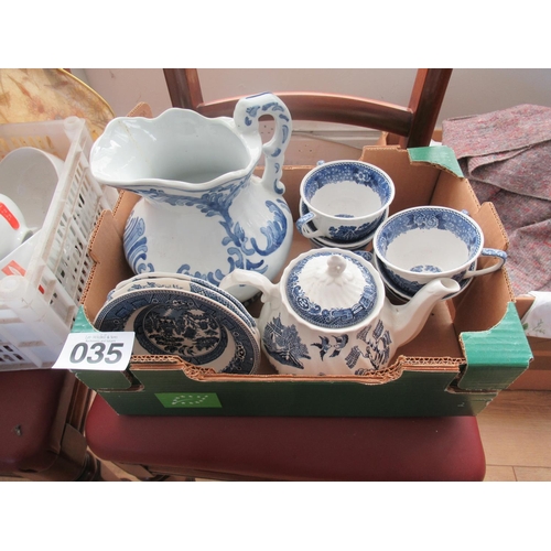 35 - Job Lot of Blue and White English Pottery