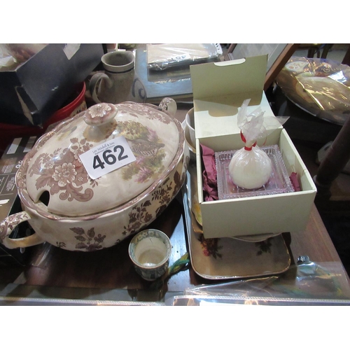 462 - Tureen and other items