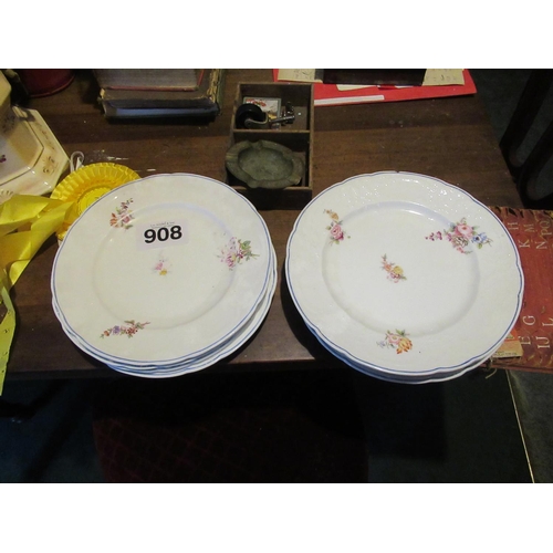 908 - 8 Vintage Dinner Plates