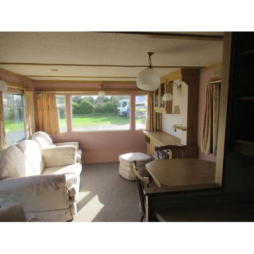 21 - 34' 2 bedroom Applause Mobile home in good condition.