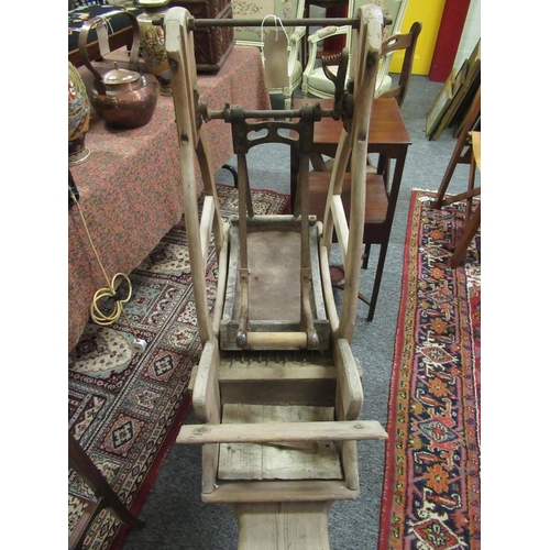 276 - Rare Antique pine wool carding machine. H:120cm, L:120cm.