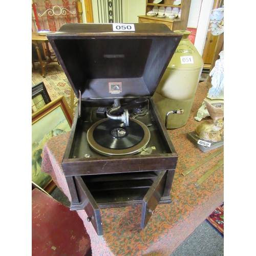 Lot 50        