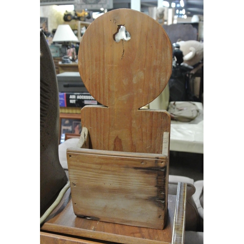 409 - A handmade pine candle box.