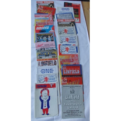 211 - A collection of twenty two mostly home, some away, programmes and fanzines all featuring Linfield FC... 