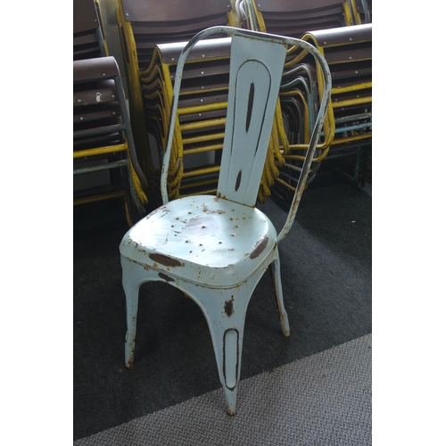 247 - A vintage/ retro metal Tolix cafe chair.