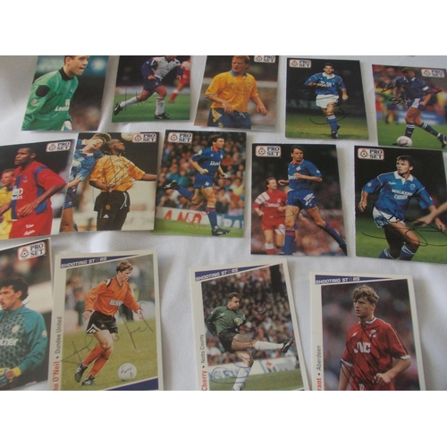 194 - An interesting lot of approx twenty stickers and cards of footballers, all with signatures. Names in... 