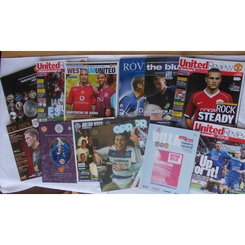 207 - A collection of thirteen Manchester United home and away programmes mostly from 2000's, two from 198... 