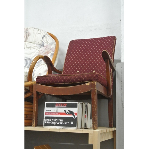 118 - A vintage armchair