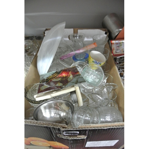 127 - A boxed lot of glassware and ceramics