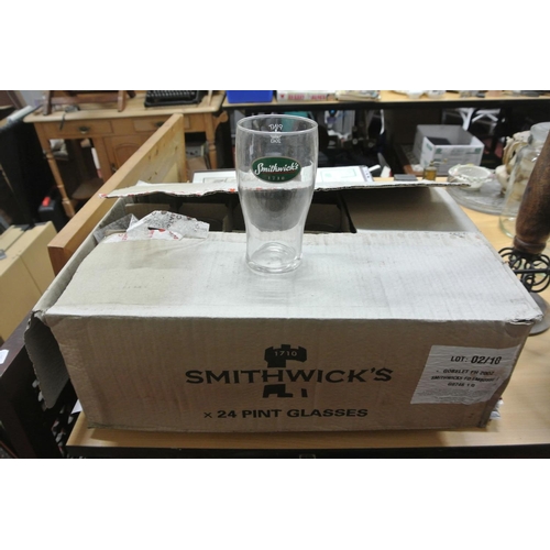 132 - 24 Smithwick's pint glasses in the original box