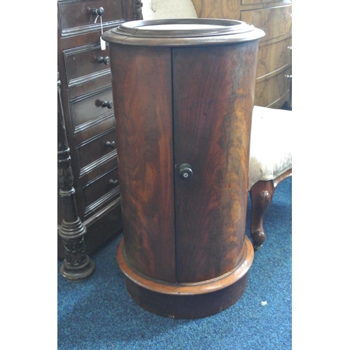 159 - An antique/ Victorian circular pot cupboard with marble top.