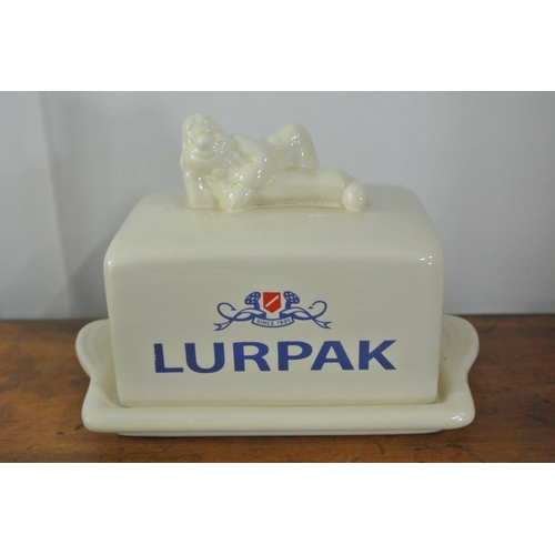 185 - A vintage Lurpack butter dish & matching toast rack.