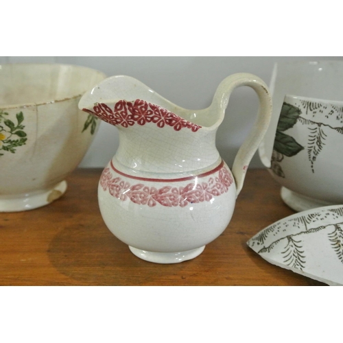 231 - A collection of antique Irish/ English spongeware to include 2 bowls & a small jug.