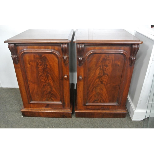 403 - A stunning pair of Antique/ Victorian flame mahogany bedside cabinets.