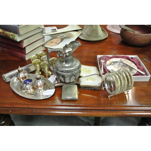 410 - An assortment of various silver plate & brassware.