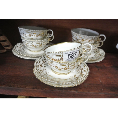 587 - An antique/ Victorian 6 piece teaset.