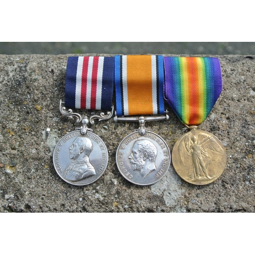 634 - A stunning group of WW1 era medals, each engraved '13564 - SJT S ASHTOWN - RA', to include a bravery... 