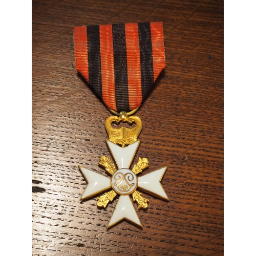 179 - A Belgian Civil Decoration Medal for Bravery, Devotion and Philanthropy.