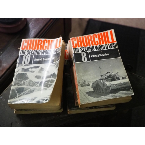 417 - A collection of 6 Churchill paperback books.