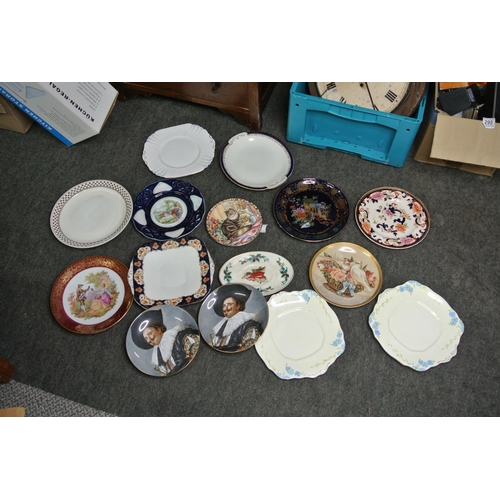 307 - A box lot of various plates