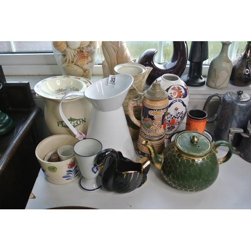 331 - A lot of various ceramics