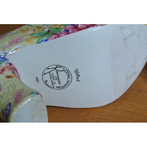 370 - 2 Royal Winton 