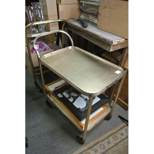 718 - A gold effect drinks trolley