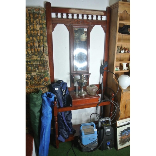 748 - A mahogany hall/umbrella stand