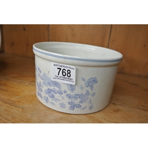 768 - A royal Doulton 