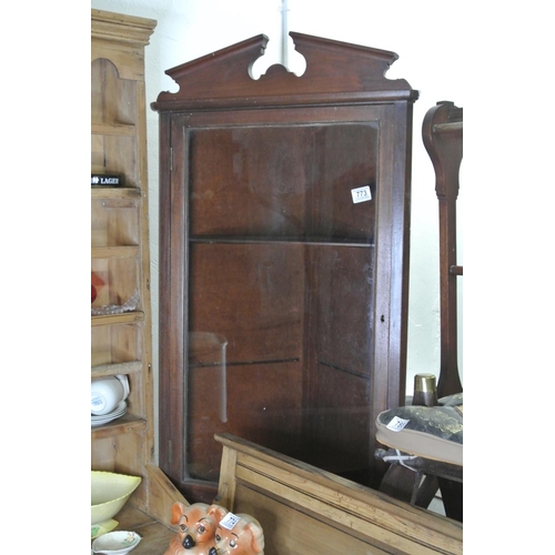 773 - A mahogany corner unit