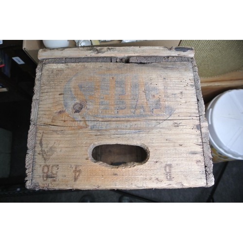 230 - A Large vintage wooden Banana crate from Elders & Fyffes Ltd