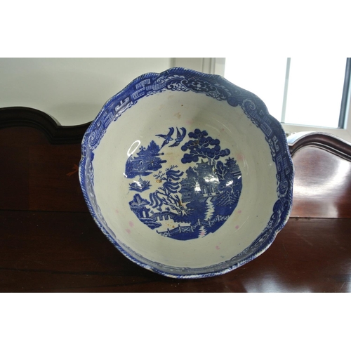 294 - A Crown Pottery Blue & White Deflt bowl