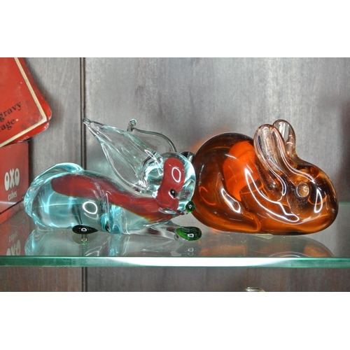 393 - 2 vintage Murano Glass style Rabbits