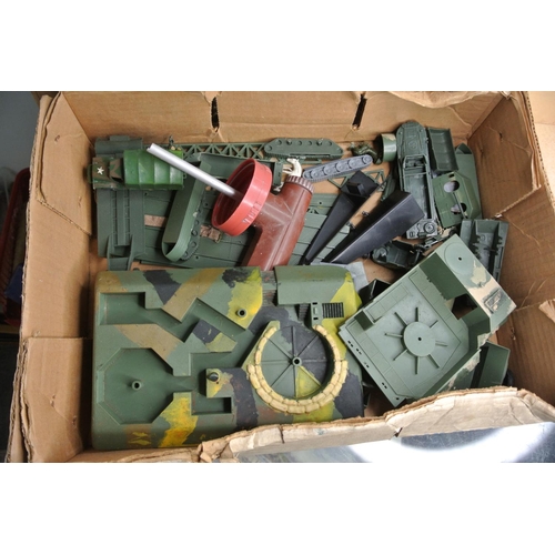 534 - A collection of vintage military toys.