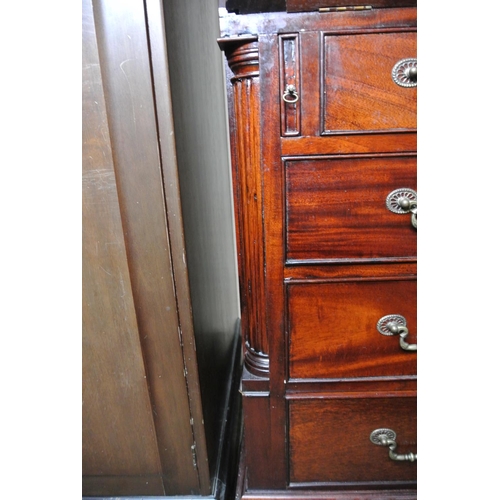 100 - A stunning antique style desk/ bureau.