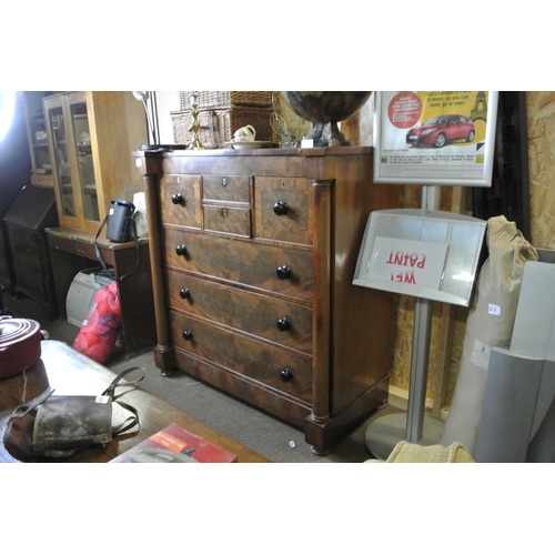 116 - A stunning antique Victorian Scotch chest of drawers.