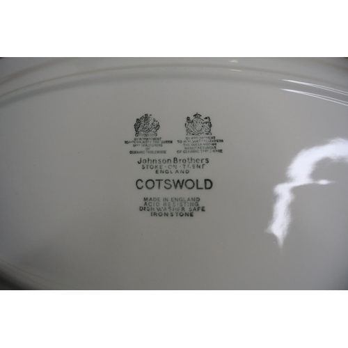 188 - A Copeland Spode square serving dish and two similar coloured serving plates