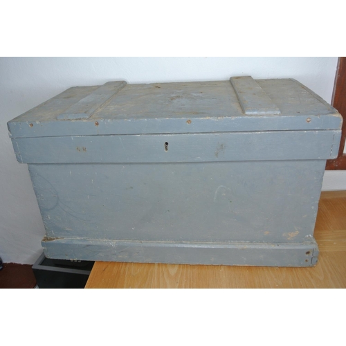 230 - A wooden tool box/ chest