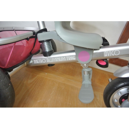 295 - An Avigo children's push buggy / bike