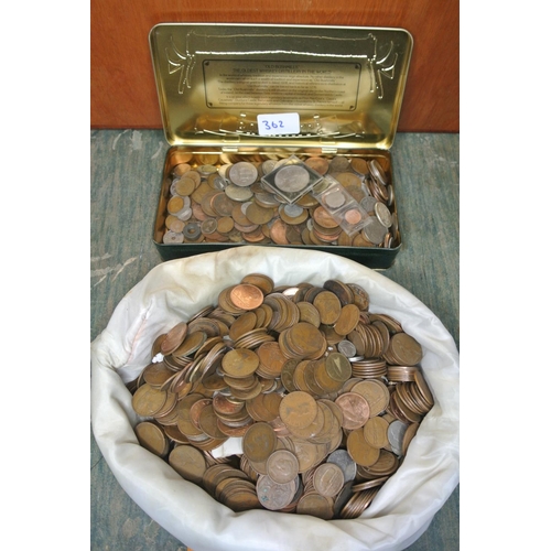 362 - A large assortment of various vintage coinage.