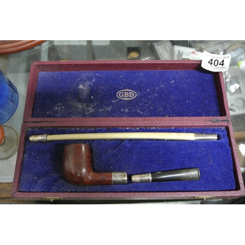 404 - A GBD smokers pipe in presentation box with sterling silver collars.