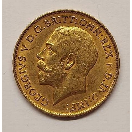 381G - A King George half Sovereign, dated 1911.