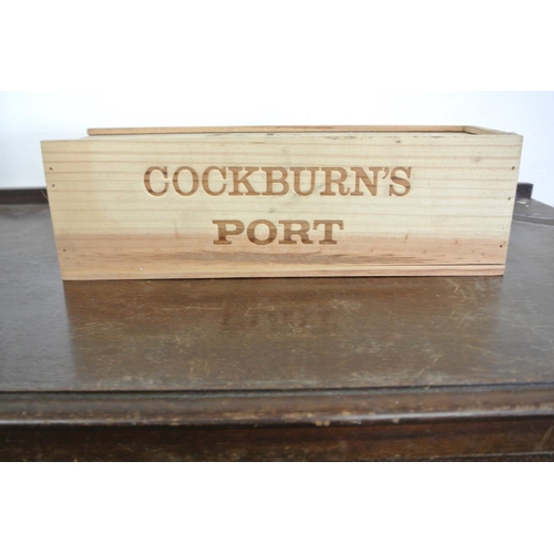 166 - A presentation box containing a 1987 bottle of Cockburn's port.