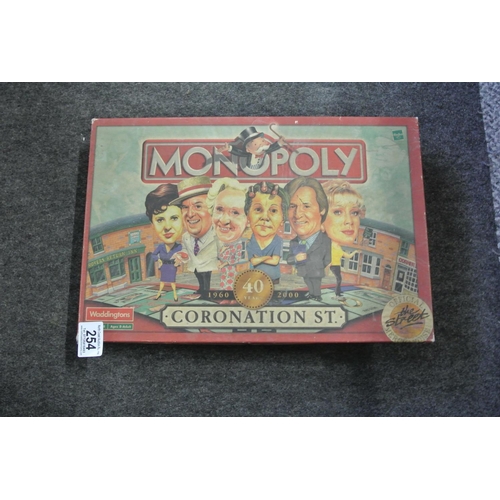 254 - A Coronation Street Monopoly set produced by Waddingtons.