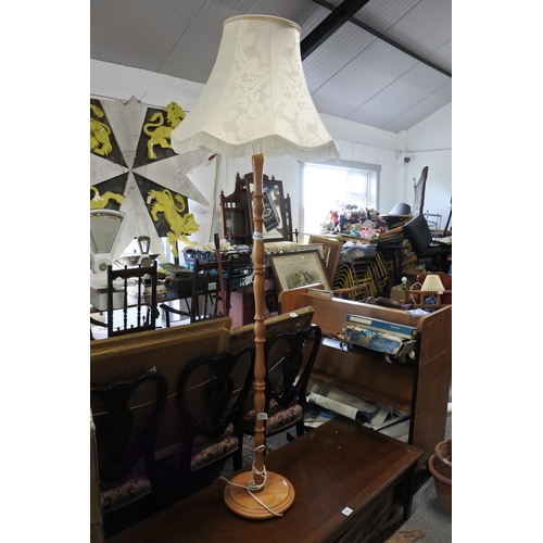 333 - A vintage/ antique standard lamp with shade.